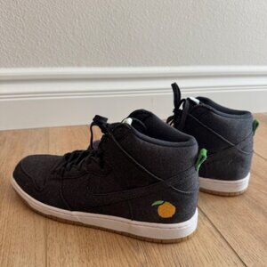 Nike SB Dunk High - Momofuku